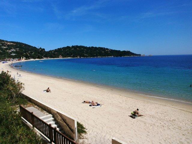 Appartement Paisible Avec Vue Panoramique Mer Et Acces Direct Plage Bormes-les-Mimosas Eksteriør bilde